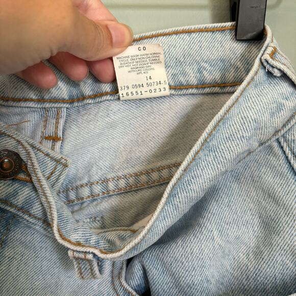 Vintage Levi's 551 Relaxed Fit Taperd Leg Jeans - Picture 5 of 6